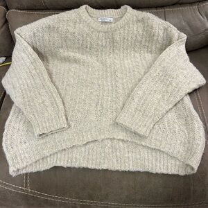 Arizona Jean Company Cream Crew Neck Sweater